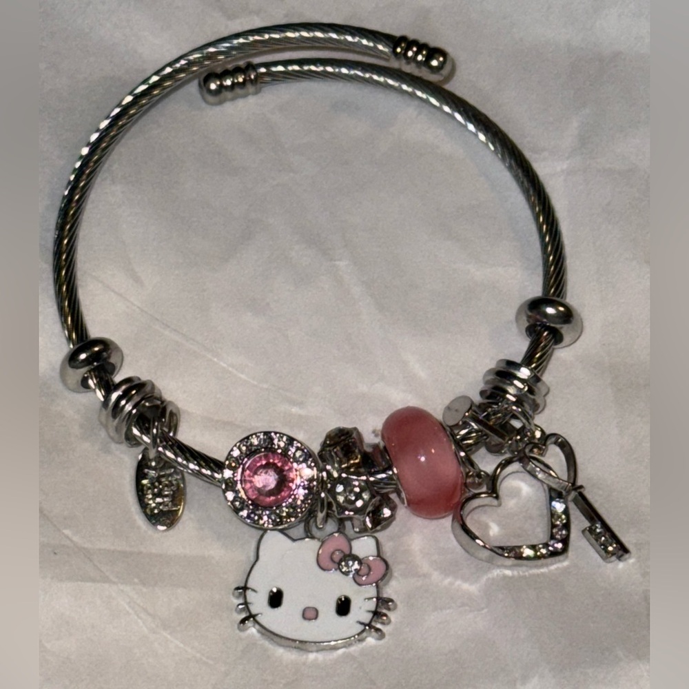 NWOT-Hello Kitty Silver and Pink Charm Bracelet